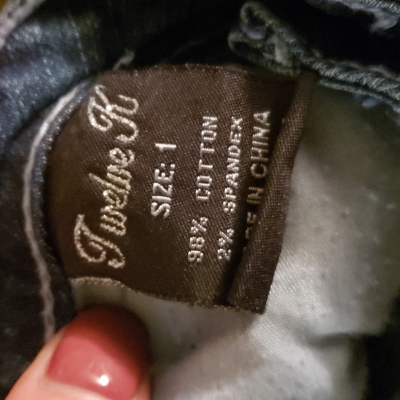 Twelve K Switch Jeans Size 1 with a Inseam of 27" - Picture 6 of 7
